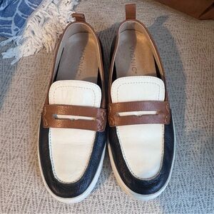 Three tone Vionic loafers! Worn once!!!